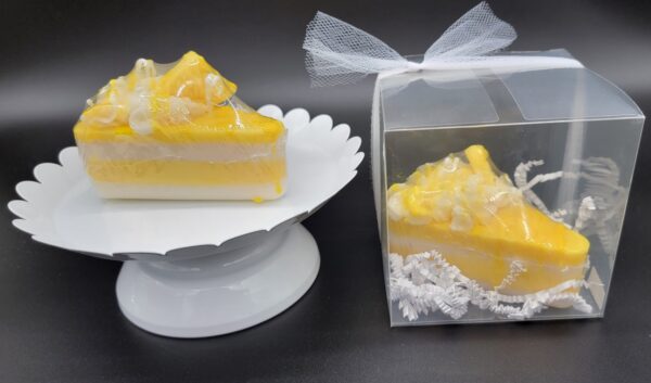 Lemon meringue pie candles